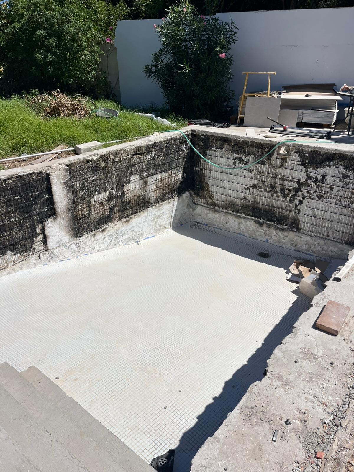 Piscina Buenas Noches 1